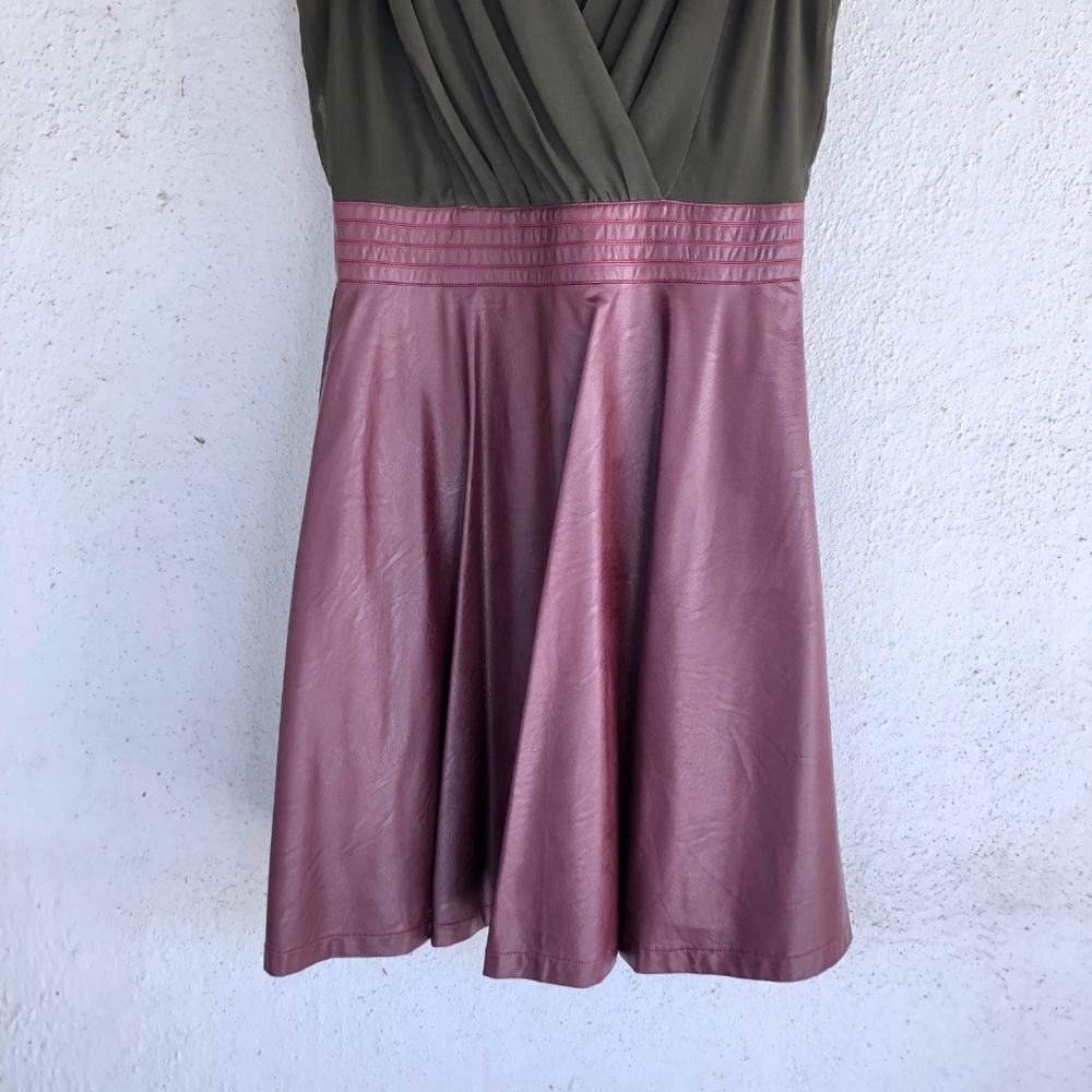 ARK & CO fun A-line dress w/faux leather skirt S - Picture 2 of 8